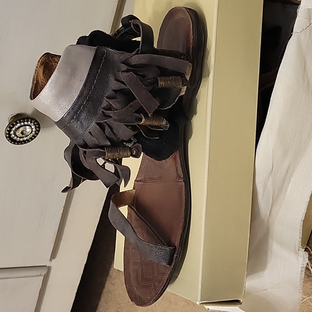 A.S.98 Cherokee Sandal size 41